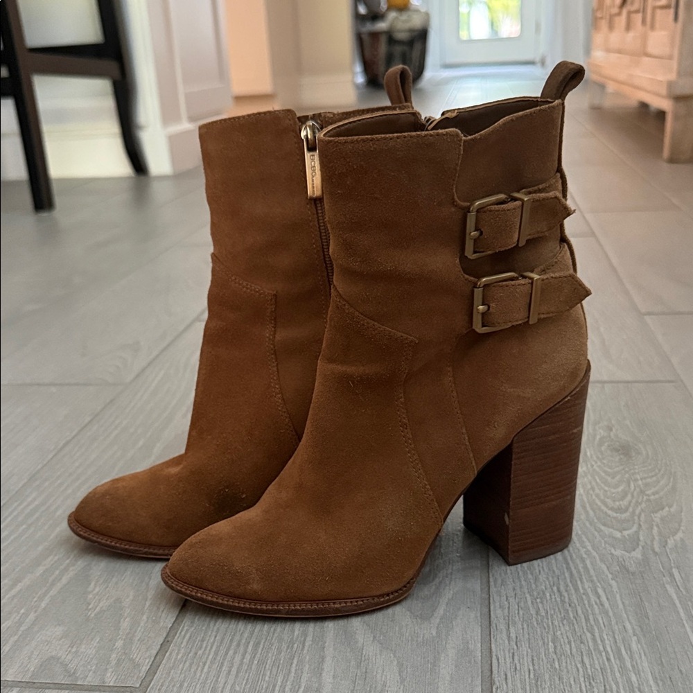 BCBGeneration Boots - Picture 2 of 7